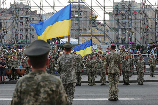 «Украинская армия без прапорщиков — плохая примета»: о реформировании званий ВСУ