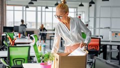 Увольнение сотрудника за постоянные опоздания: какие условия