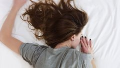 Врачи сообщили о растущей эпидемии храпа и объяснили ее причины