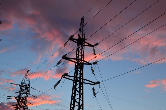 Энергетики направили на ремонт ЛЭП в Югре почти 10 млн рублей