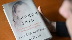 Мемуары жертвы Эпштейна признаны «Лучшей книгой года» на British Book Awards