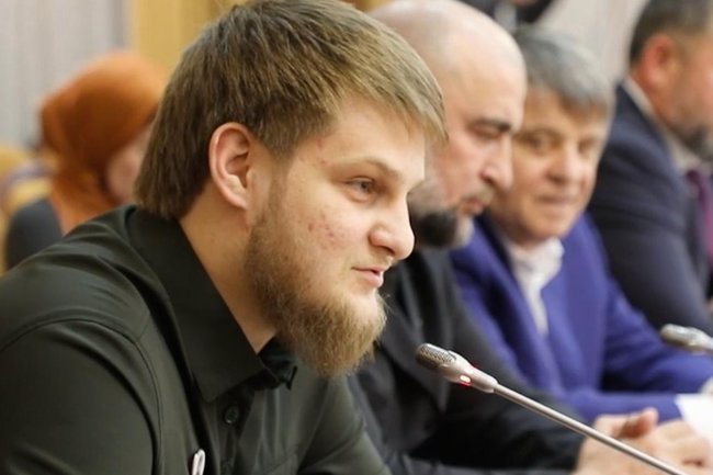 Сын Кадырова стал министром в 18 лет