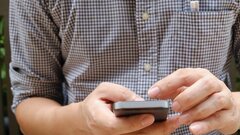 Сотни запросов геолокации: как приложения расходуют заряд смартфона