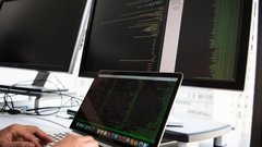Спрос на высокотехнологичные профессии снизился на 13,6%