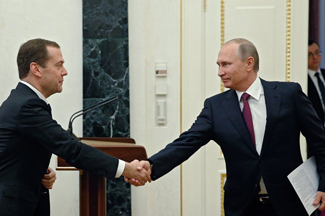 Как Медведев Познакомился С Путиным