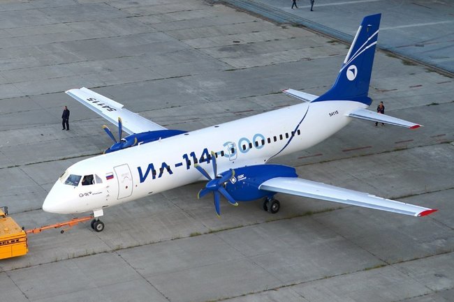 Самолет Ил-114-300
