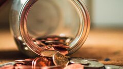 ВЦИОМ: Четверть россиян хотели бы жить в обществе без денег