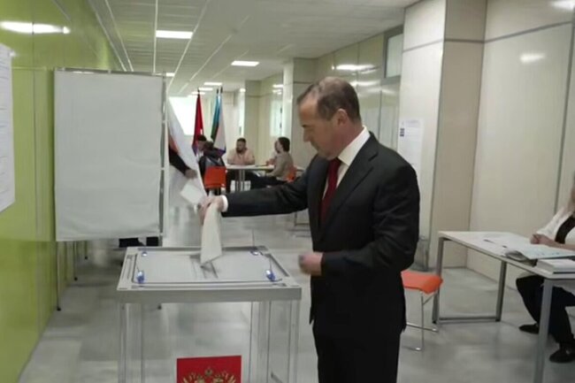 Дмитрий Медведев / выборы