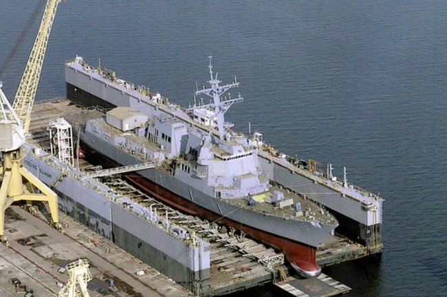 верфь / корабль