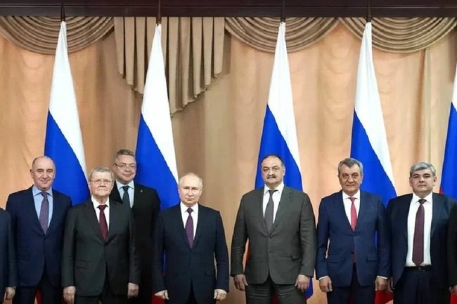 Запад отдыхает: Путин собрал свою «великолепную семерку» на фоне саммита G7