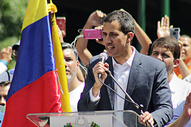 Революция назначена на Первомай: Гуайдо назначил новую дату свержения Мадуро