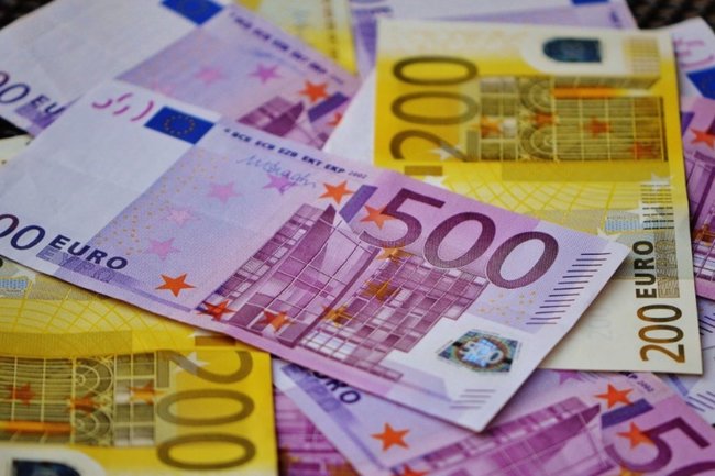 Клиент заработал на ошибке Тинькофф Банка 68 тысяч евро и выиграл тяжбу в Верховном суде