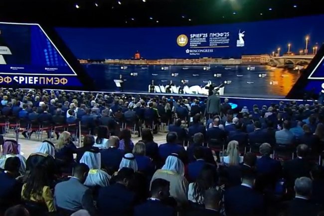 Владимир Путин / ПМЭФ-2025