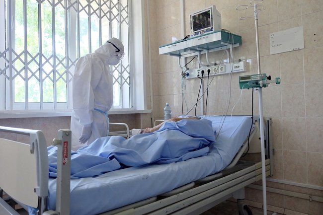 За сутки 122 человека в Югре заболели коронавирусной инфекцией