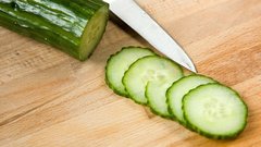 Долгожданный рекорд: самый длинный огурец России был выращен в Татарстане