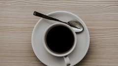 Nature: исследователи выявляют оптимальное количество кофе для замедления старения