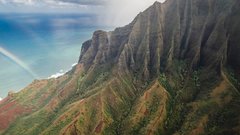 На Гавайях произошла авиакатастрофа: вертолет разбился, три человека погибли