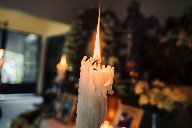 смерть, похороны, свеча