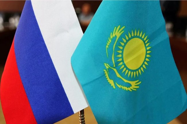 Казахстан претендует на пять российских областей?