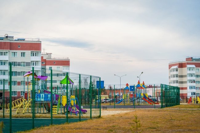 В Сургуте благоустроили детскую площадку в 20А микрорайоне