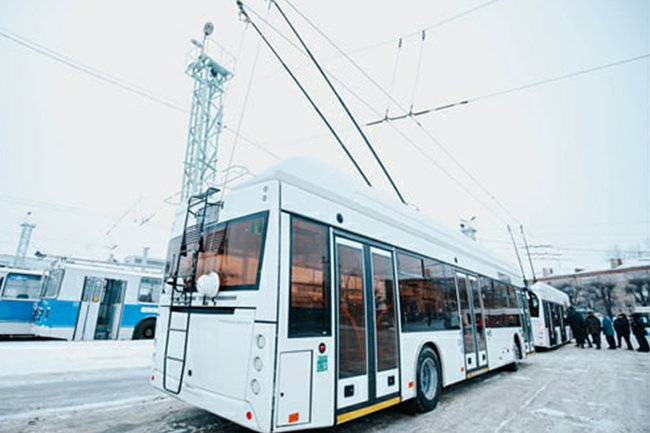 В Великий Новгород переданы 10 троллейбусов из Москвы