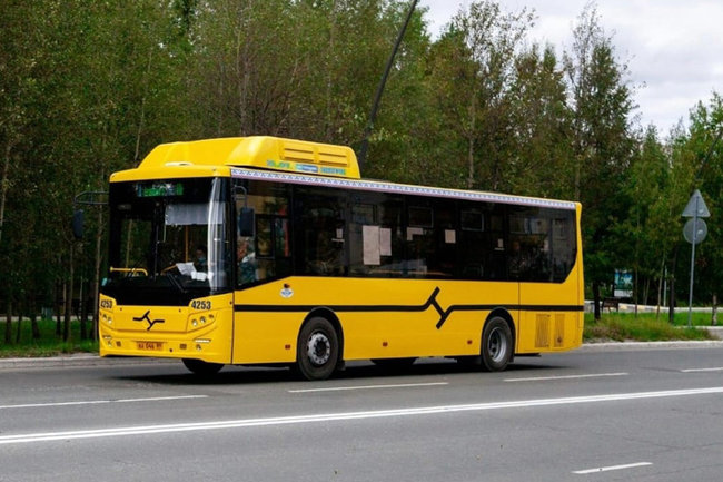 В тюменских районах Ново-Патрушево и Московском тракте автобусы переполнены