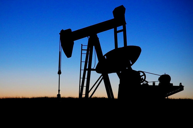 Нефтяной рынок ожидает новый «шторм»