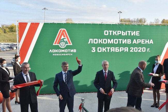 Губернатор Новосибирской области принял участие в церемонии открытия регионального волейбольного центра