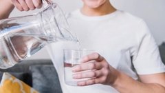 Арсений Буряков предупреждает: даже после кипячения дачная вода — не для питья