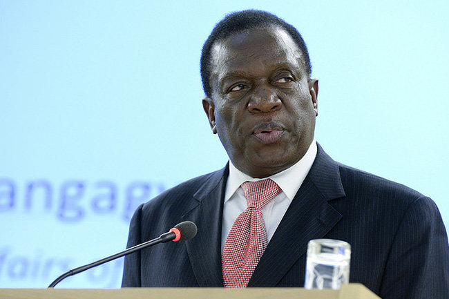 Мнангагва стал новым президентом Зимбабве