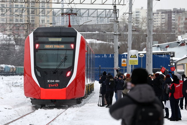Новый поезд «Финист» сломался во время рейса из Нижнего Тагила в Екатеринбург