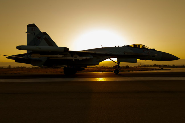 6 турецких дронов не помешали Су-24М уничтожить базу боевиков в Сирии