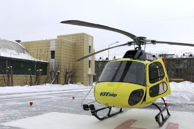 На территории больницы в Тюмени создали вертолетную площадку