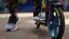 В подмосковной Лобне запретили аренду электросамокатов