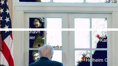 Белый дом опубликовал фото Трампа на фоне карты Гренландии