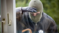 Как защитить дом от грабежа