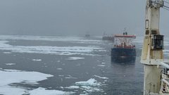 Ледокол впервые достиг самой северной точки канадской Арктики