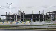 Аукцион на продажу незавершённого бизнес-центра в Череповце не состоялся