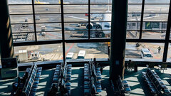 Рейс United Airlines вернулся в Дублин из-за запаха топлива