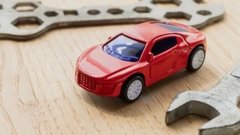 Автоэксперт Ожогин прокомментировал, что означает вибрация автомобиля во время движения