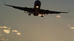 Авиакомпания Lufthansa сократила 20 тысяч рейсов для экономии топлива