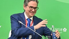 Советник главы ЦБ провел параллель между экономикой России и верблюдом, подчеркивая ее выносливость