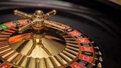 «Деньги будут отобраны у российских семей»: в РПЦ жестко раскритиковали идею легализовать онлайн-казино