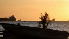 Катарский танкер СПГ, подвергшийся атаке в Ормузском проливе, может стать причиной взрыва
