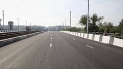 Мост обрушился на дороге между Донецком и Мариуполем в ДНР