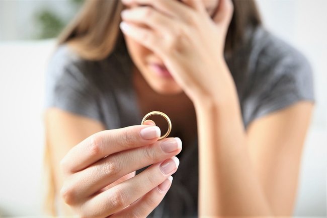 Как пережить развод: 5 советов для женщин