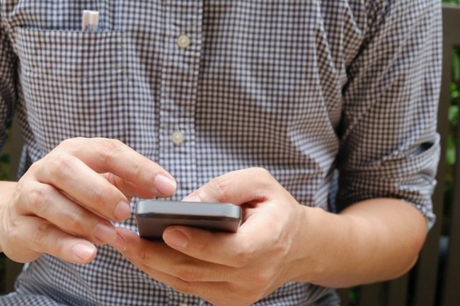 телефон руки смартфон