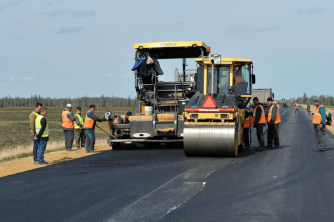 На Ямале общественников обучают контролировать ремонт дорог