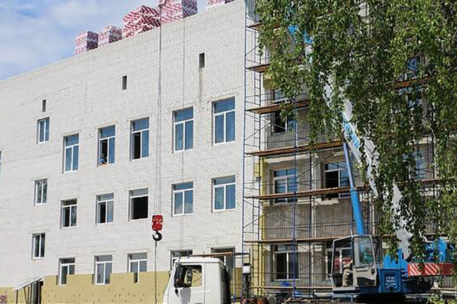 В Брянске новый корпус больницы № 4 откроют к осени