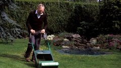 Рекомендации специалиста Евпрякова по выбору газонокосилки